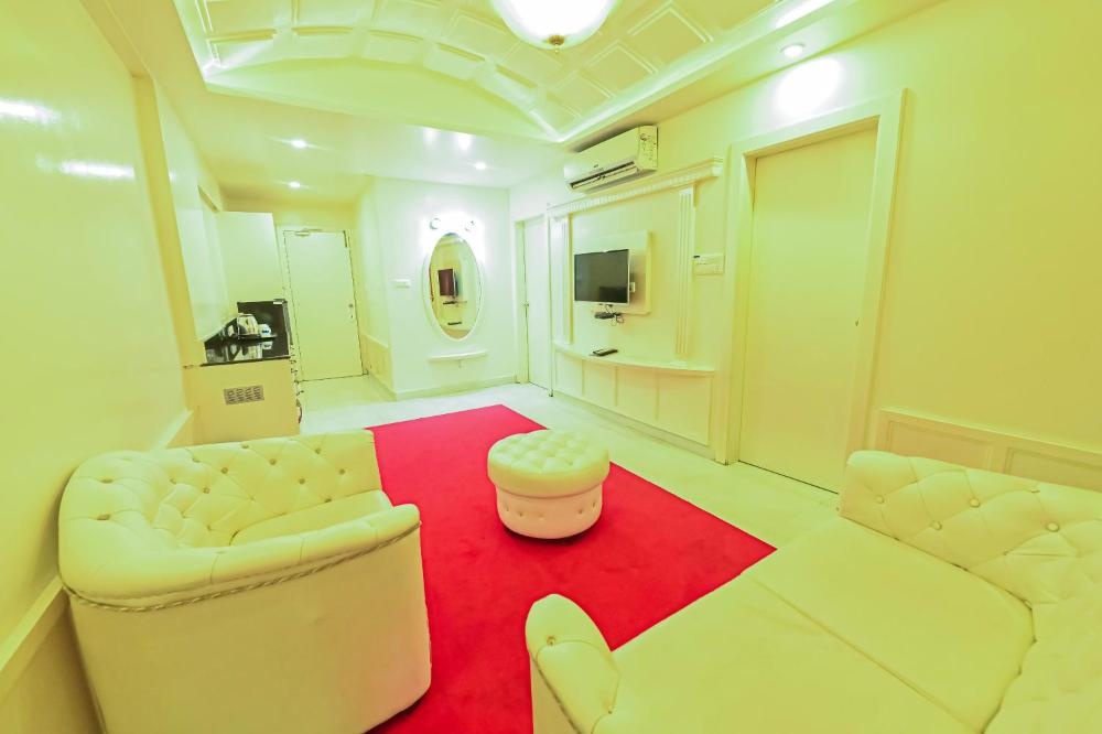 Room image 3